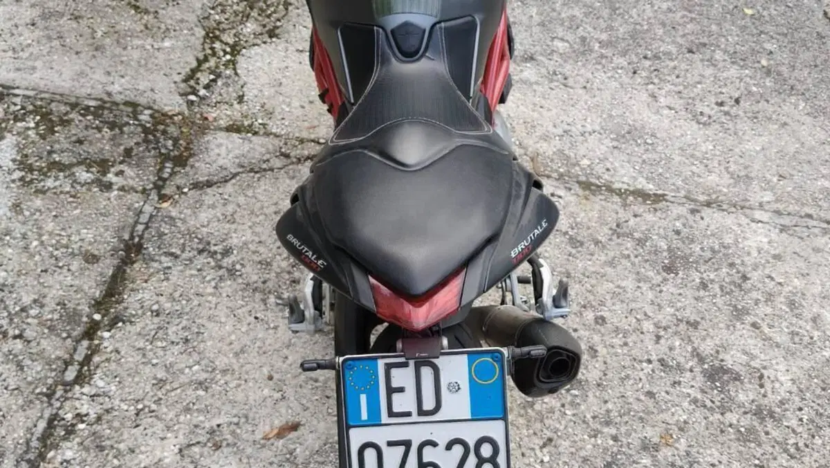 MV Agusta Brutale 800 RR (2015 - 16)  (7)