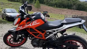 KTM 390 Duke ABS (2017 - 20)  (2)