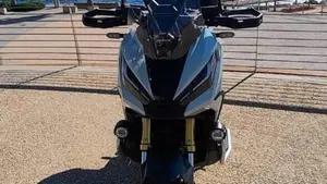 Honda X-ADV 750 DCT Gravel (2021 - 24)  (3)