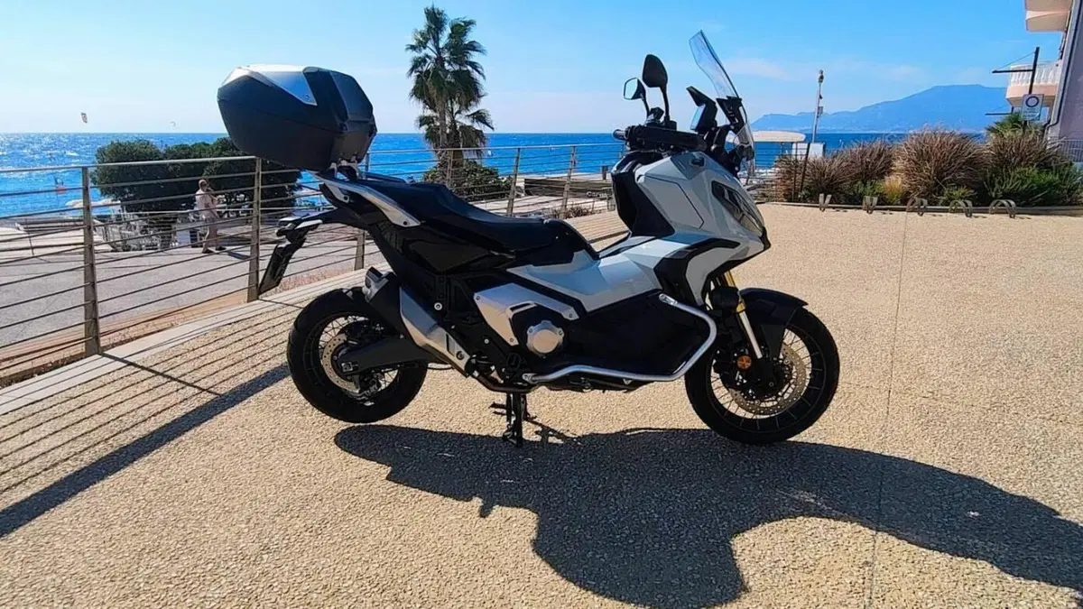 Honda X-ADV 750 DCT Gravel (2021 - 24)  (5)