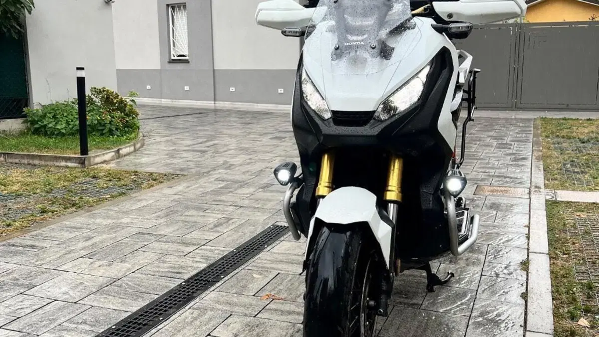 Honda X-ADV 750 (2018 - 20)  (2)