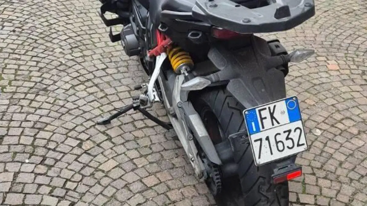 Ducati Multistrada V4 S (2021 - 24)  (2)