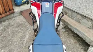Honda Africa Twin CRF 1000L (2016 - 17)  (9)