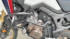 Honda Africa Twin CRF 1000L (2016 - 17)  (6)