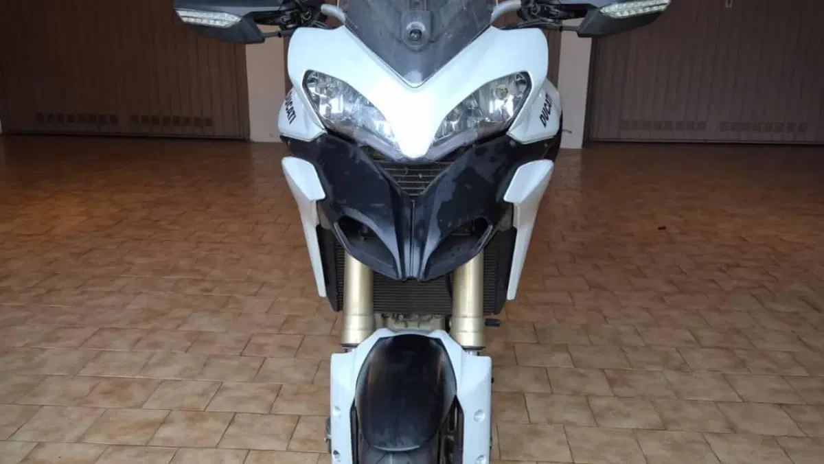 Ducati Multistrada 1200 ABS (2010 - 12)  (4)