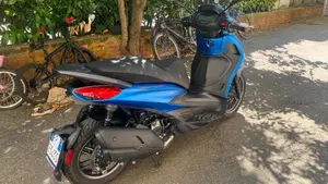 Piaggio Beverly 400 S (2025 - 26)  (7)