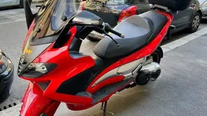 Gilera Nexus 500 (2003 - 05)  (2)