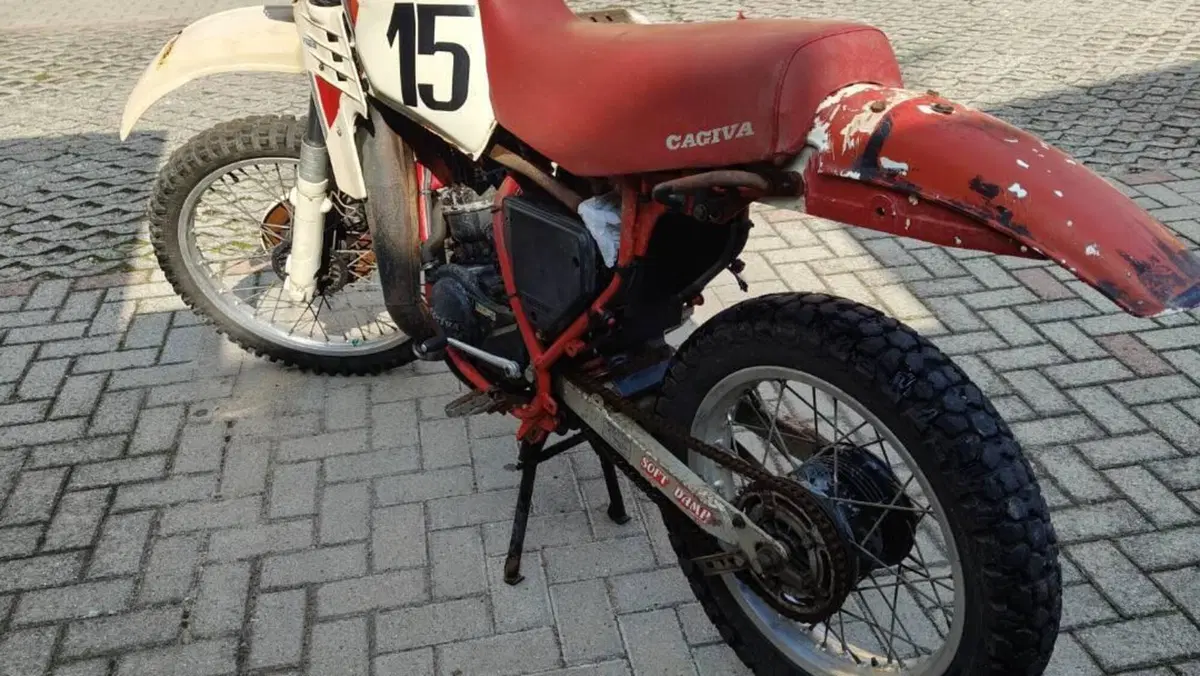 Cagiva Elefant 125  (8)