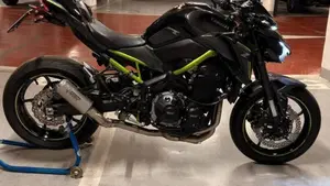 Kawasaki Z 900 (2017 - 18)  (11)