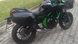 Kawasaki Z 650 (2025 - 27)  (3)