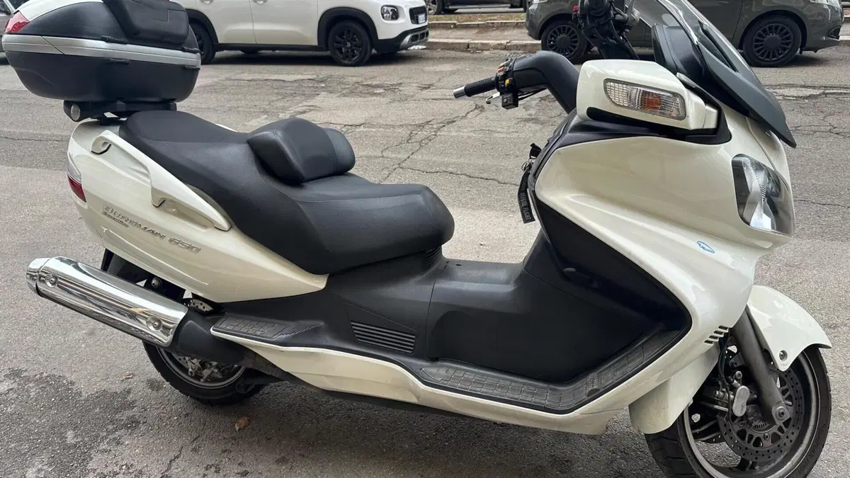 Suzuki Burgman AN 650 Executive ABS (2006 - 12)  (3)