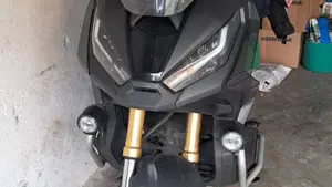 Honda X-ADV 750 DCT (2021 - 24)  (2)