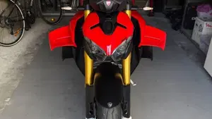 Ducati Streetfighter V4 S (2025 - 26)  (2)