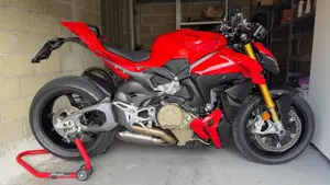 Ducati Streetfighter V4 S (2025 - 26) 