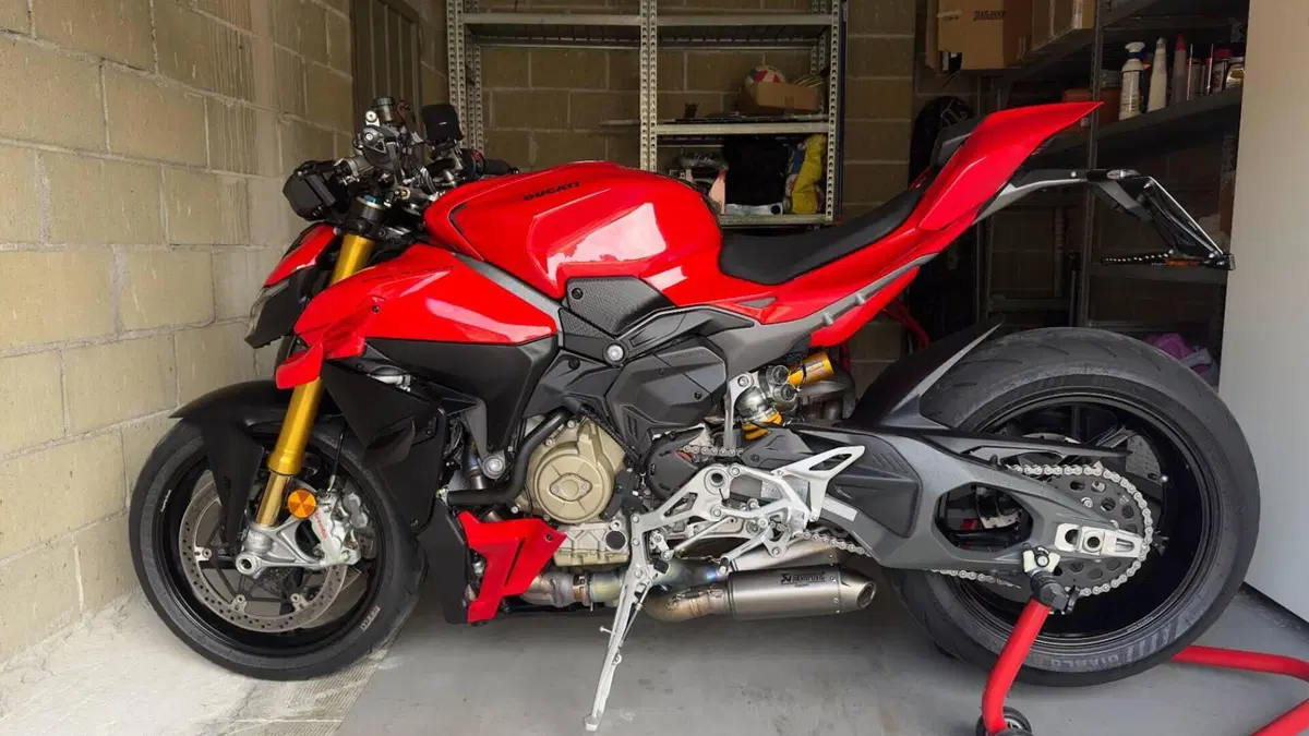 Ducati Streetfighter V4 S (2025 - 26)  (3)