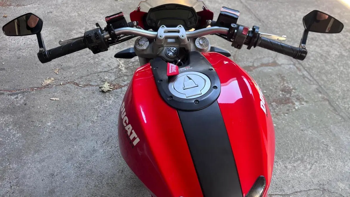 Ducati Monster 696 Plus (2007 - 14)  (4)