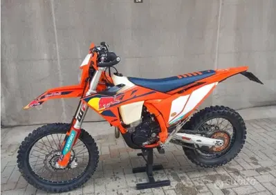 KTM 350 EXC-F Champion Edition (2025) - Annuncio 10133292
