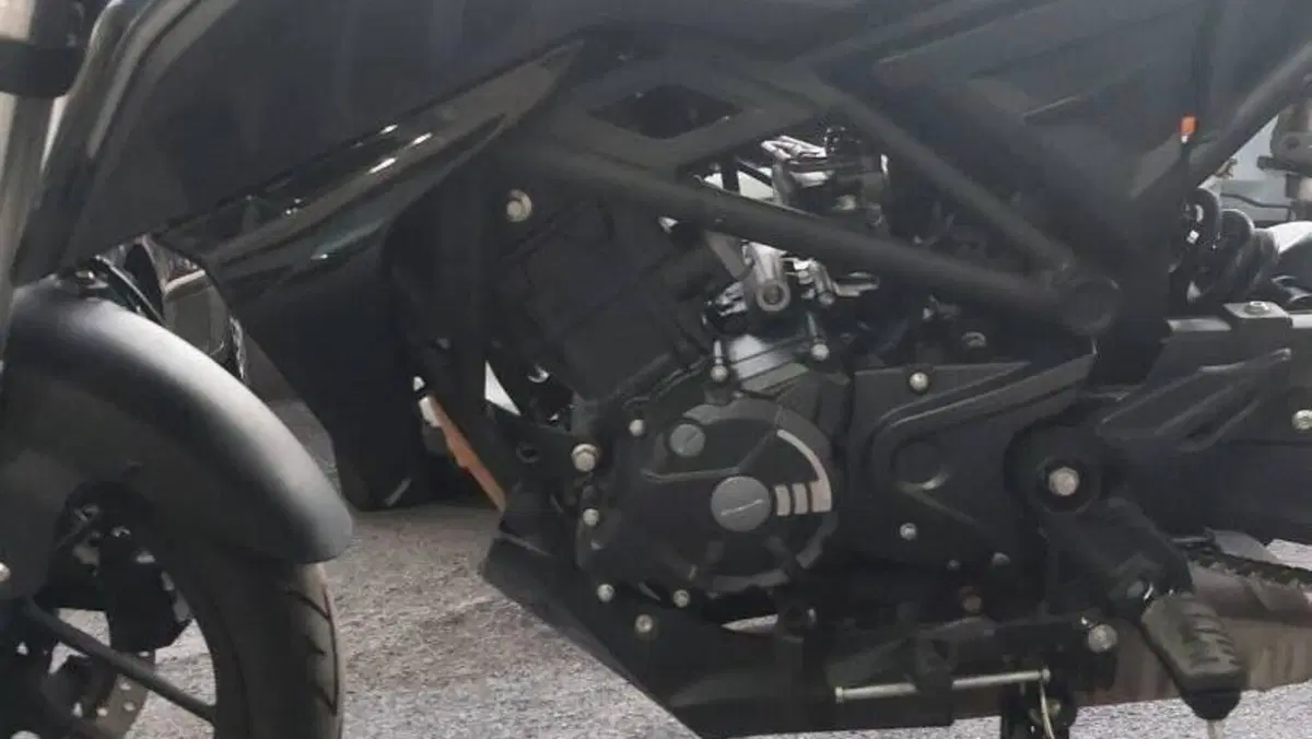 Voge Brivido 125R (2023 - 26)  (4)