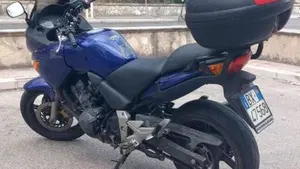 Honda CBF 600 ABS (2004 - 06)  (2)