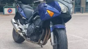 Honda CBF 600 ABS (2004 - 06)  (4)