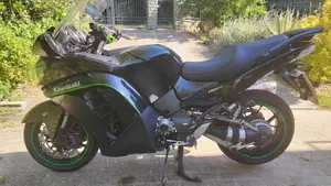 Kawasaki GTR 1400 ABS (2015 - 16)  (8)