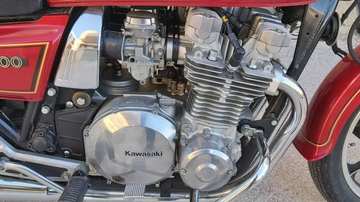 Kawasaki   (7)