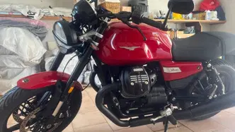 Moto Guzzi V7 Sport (2025 - 26) usata