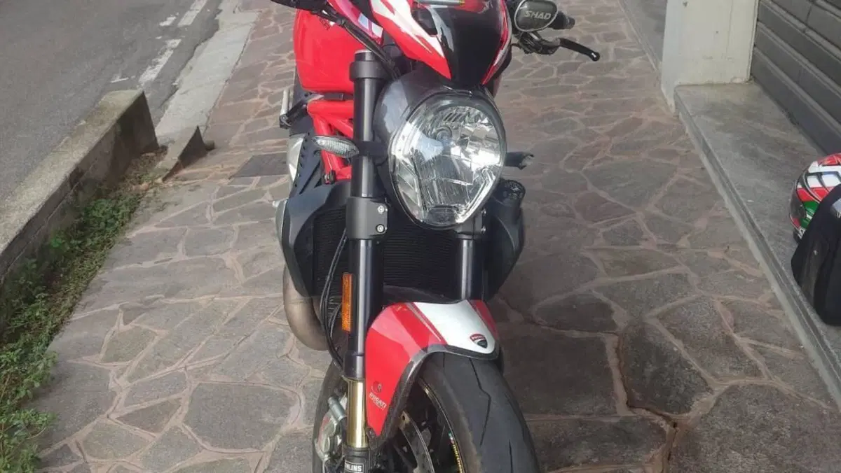 Ducati Monster 1200 R (2016 - 19)  (6)