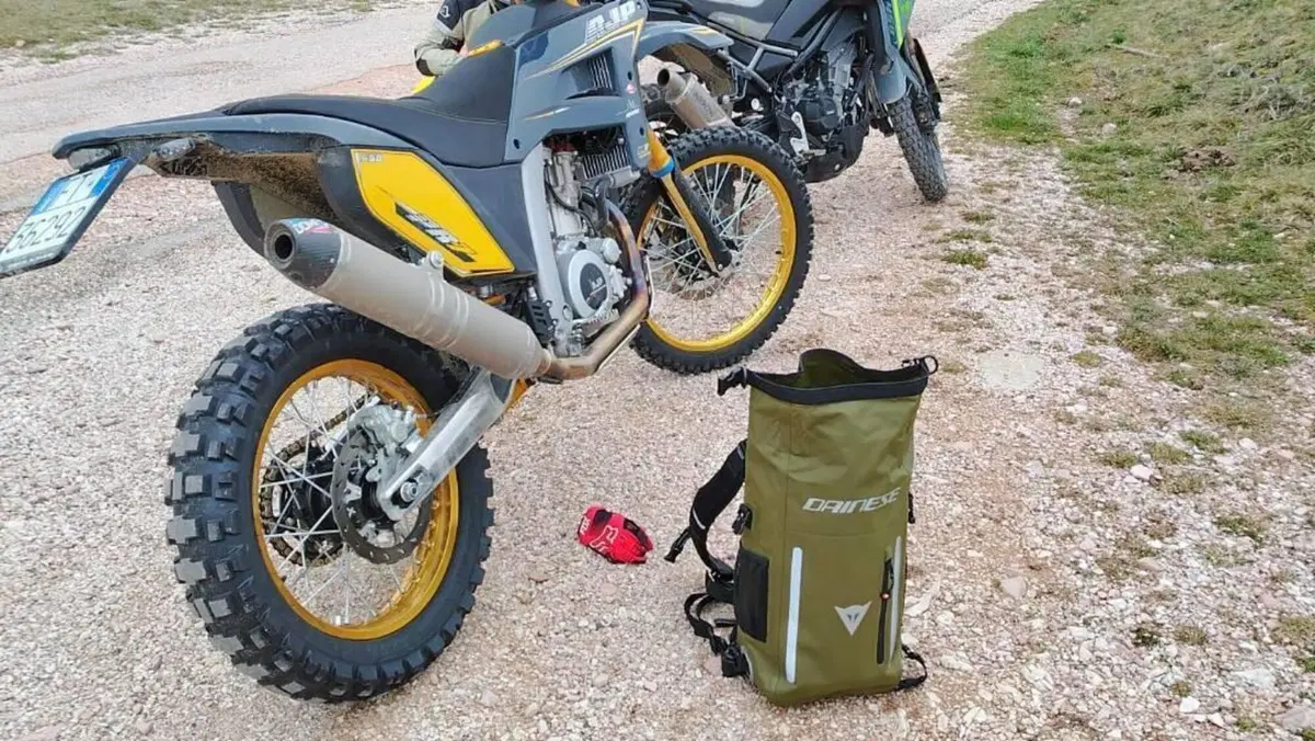 AJP PR7 650 Adventure Gold Edition (2025 - 26)  (3)