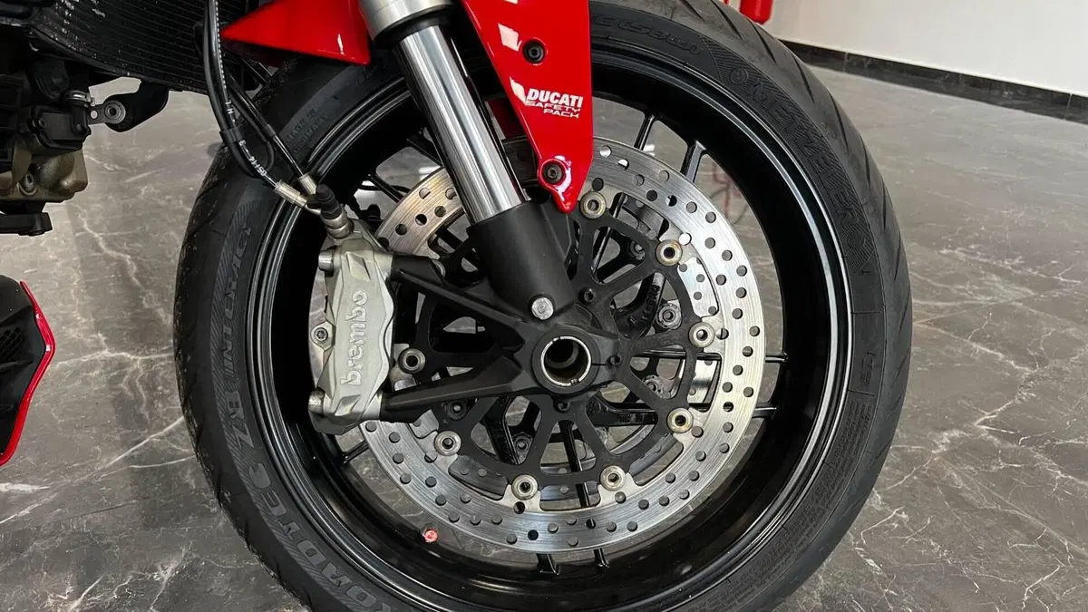 Ducati Monster 1200 (2014 - 16)  (15)