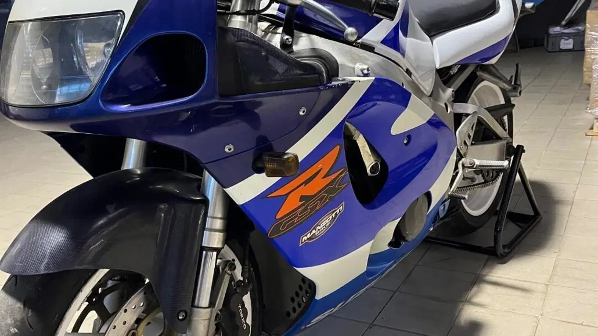 Suzuki GSX R 750 (1999 - 03) 