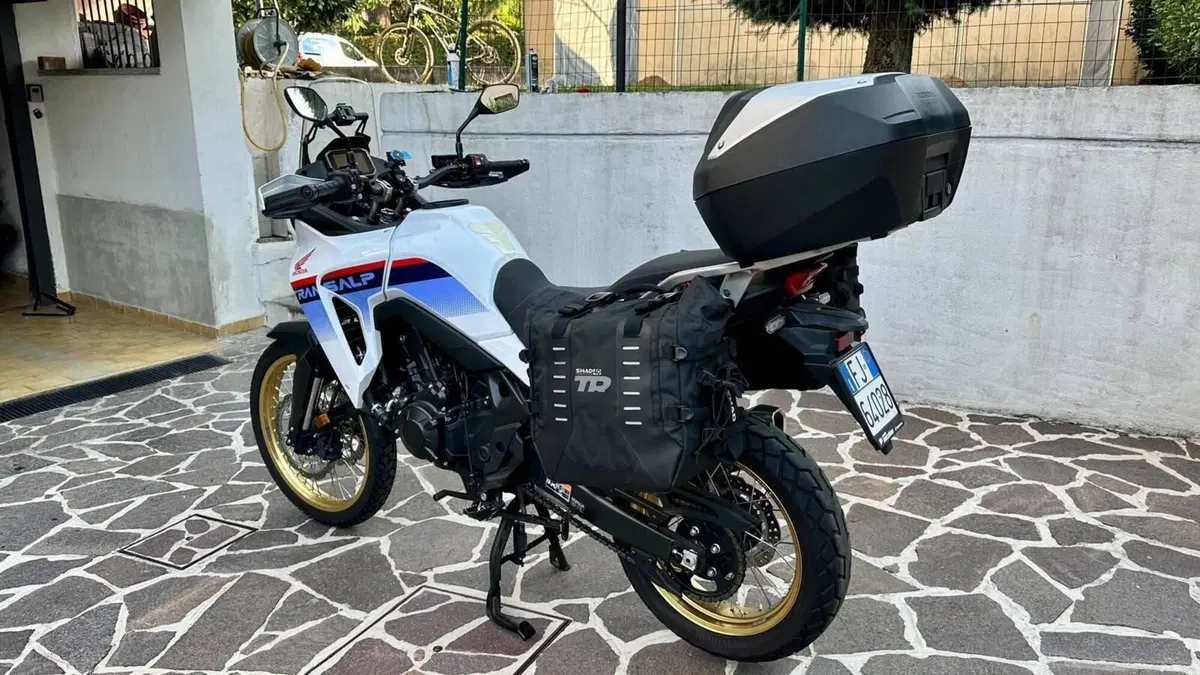 Honda Transalp XL750 Urban (2023 - 24)  (2)