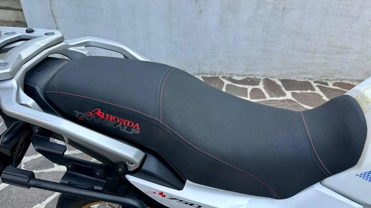 Honda Transalp XL750 Urban (2023 - 24)  (10)