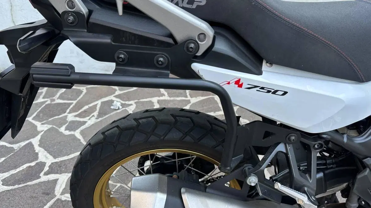 Honda Transalp XL750 Urban (2023 - 24)  (15)