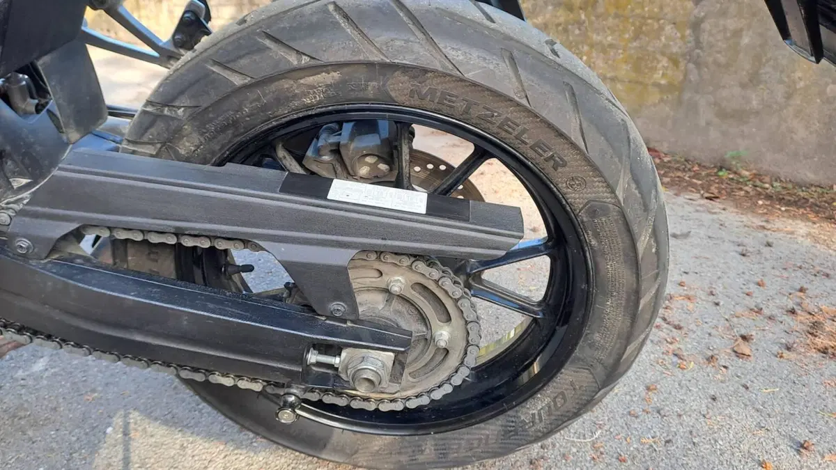 Suzuki V-Strom 1000 ABS (2014 - 17)  (11)