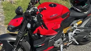 Ducati Streetfighter V2 (2022 - 24)  (2)