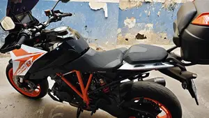 KTM 1290 Super Duke GT (2019 - 20)  (2)