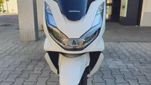 Honda PCX 125 (2021 - 24)  (2)