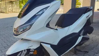 Honda PCX 125 (2021 - 24) usata
