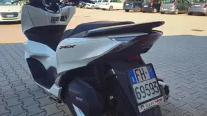 Honda PCX 125 (2021 - 24)  (7)