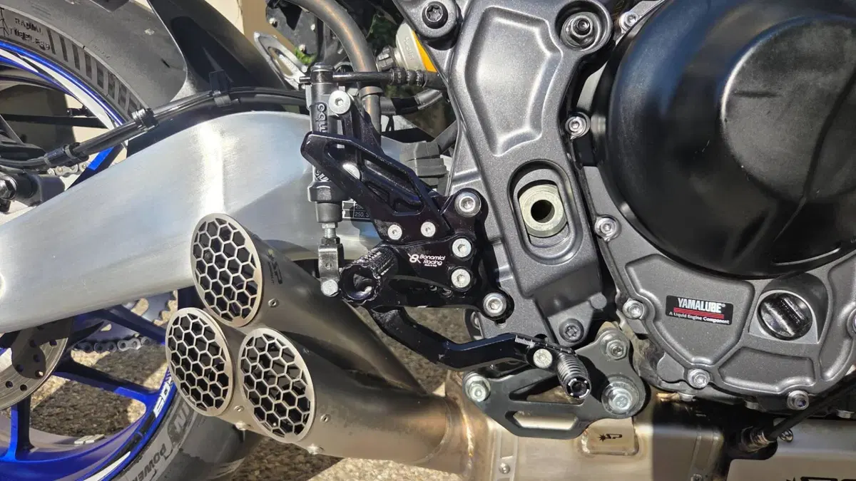 Yamaha MT-09 SP (2024 - 26)  (5)