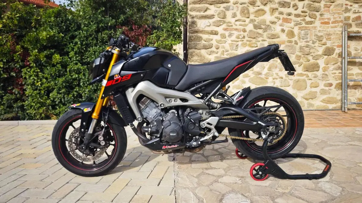 Yamaha MT-09 ABS (2013 - 15) 