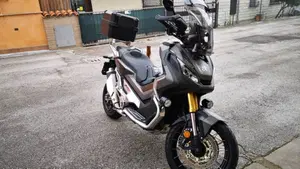 Honda X-ADV 750 Travel Edition (2017)  (4)
