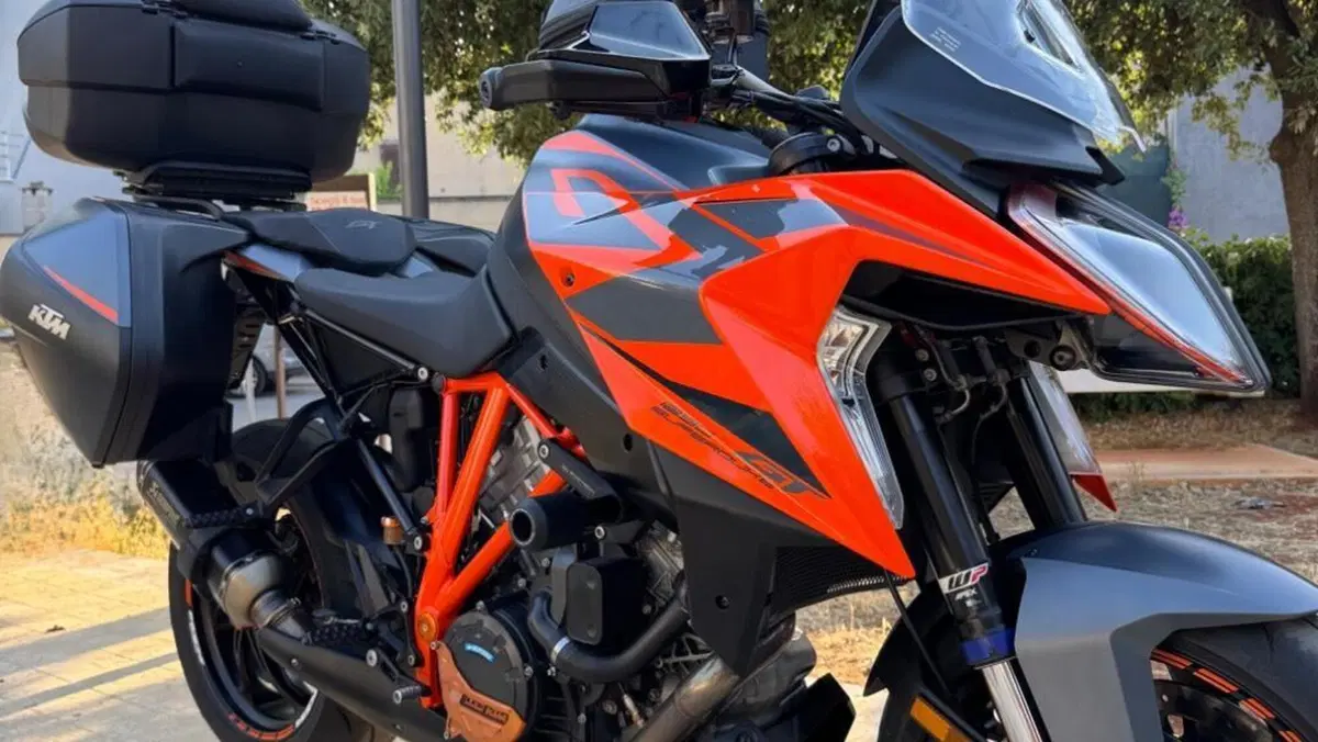 KTM 1290 Super Duke GT (2021 - 25) 