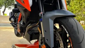 KTM 1290 Super Duke GT (2021 - 25)  (7)