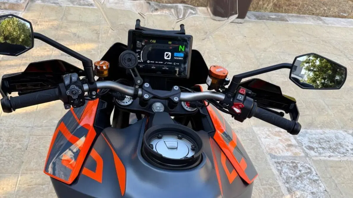 KTM 1290 Super Duke GT (2021 - 25)  (10)