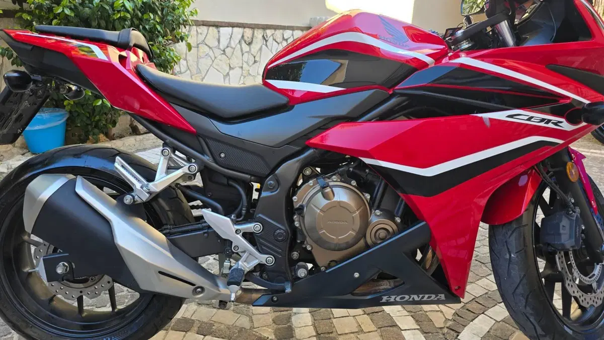 Honda CBR 500 R ABS (2017 - 18)  (4)