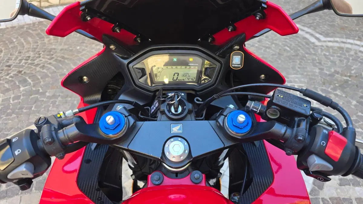 Honda CBR 500 R ABS (2017 - 18)  (7)