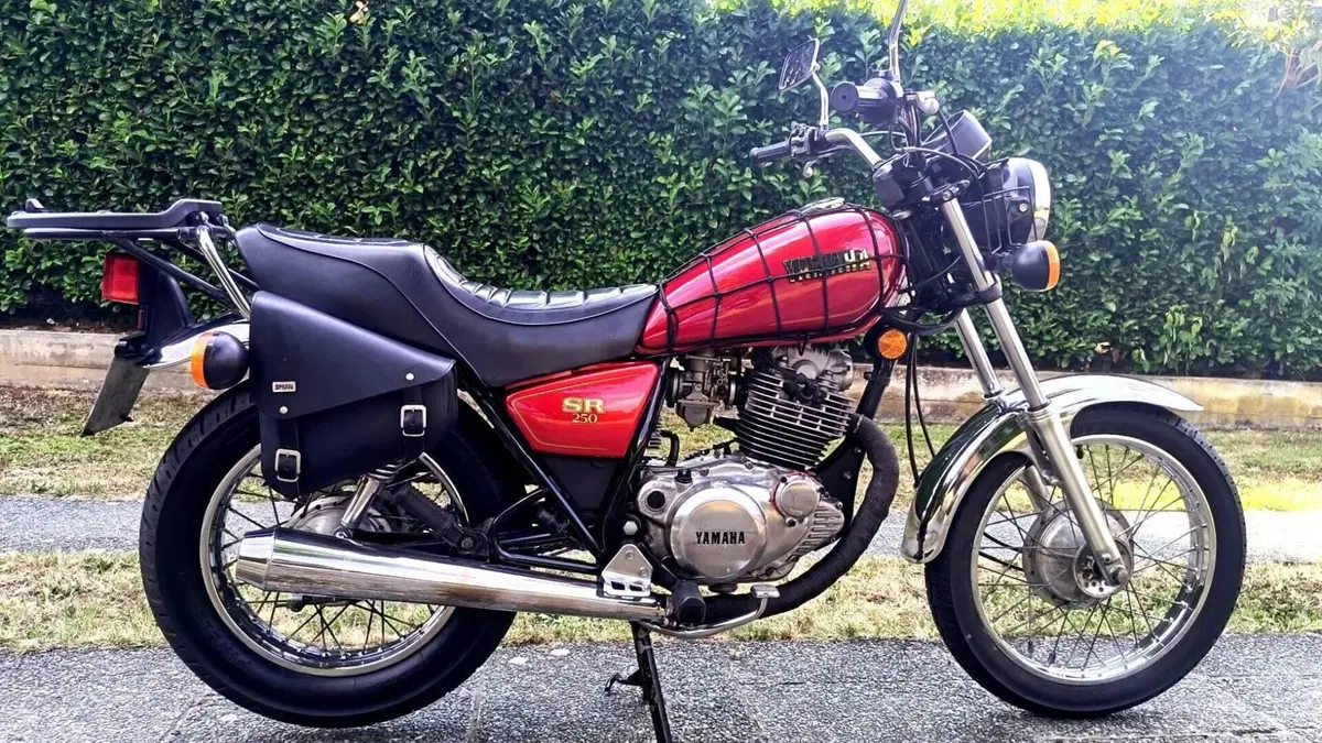Yamaha   (2)