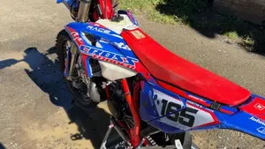 Betamotor RR 250 2T Enduro Race (2026)  (5)